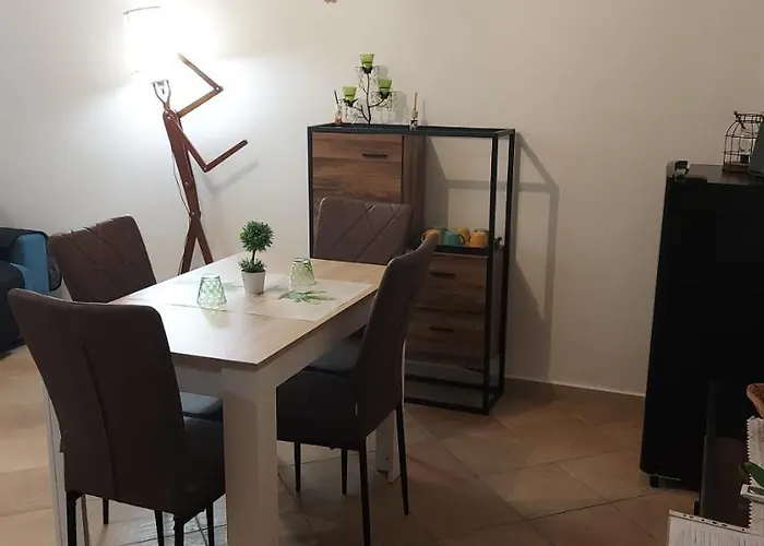 Casetta Di Ale Al Capo *